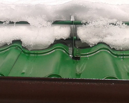 Снегозадержатель